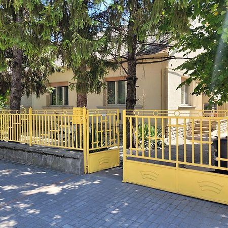 Tulipan Vendeghaz Apartment Siofok Luaran gambar