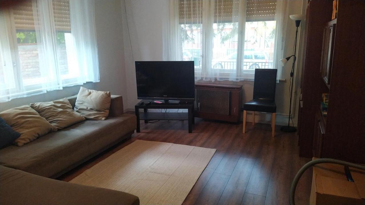 Tulipan Vendeghaz Apartment Siofok Luaran gambar