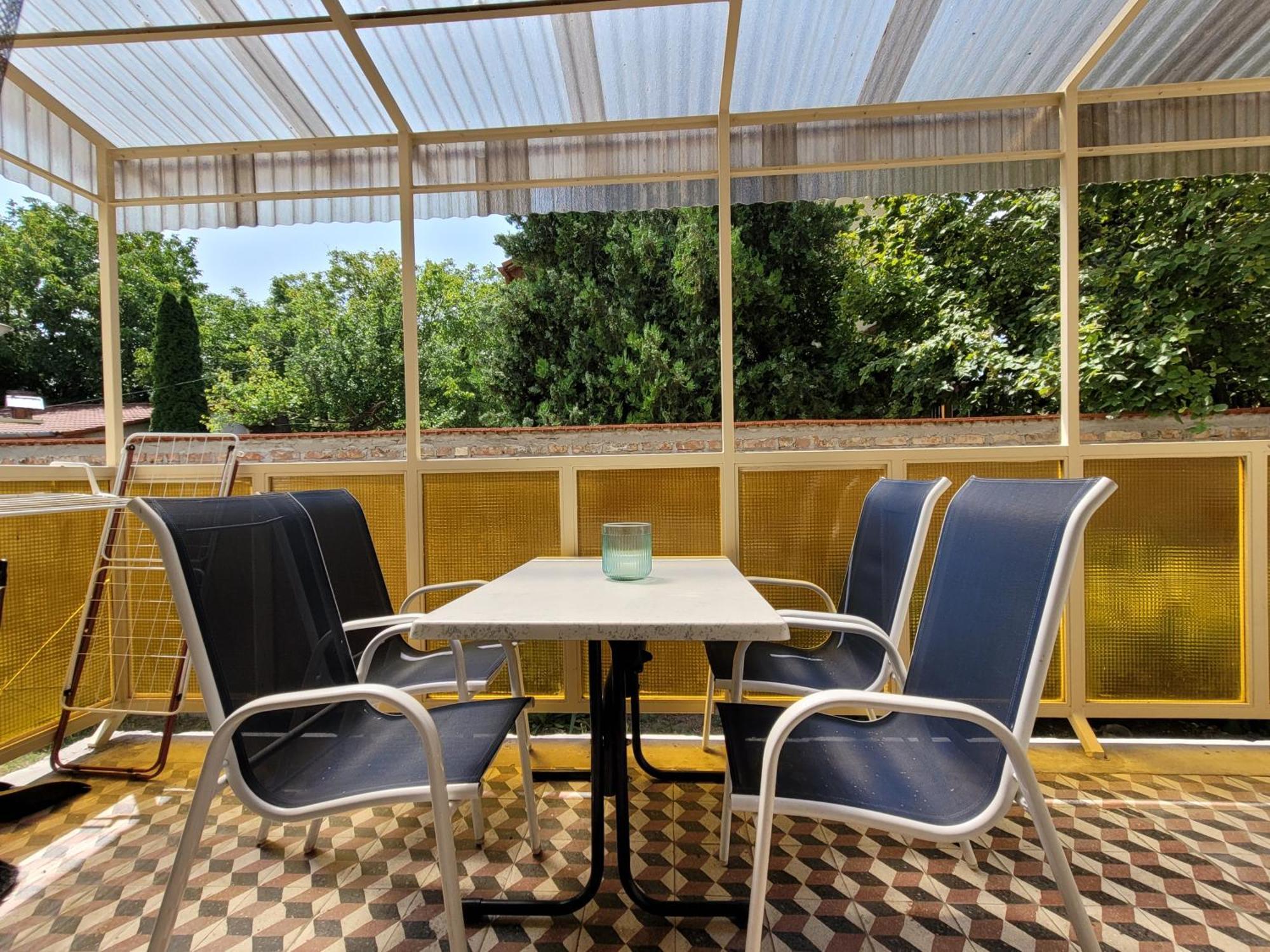 Tulipan Vendeghaz Apartment Siofok Luaran gambar